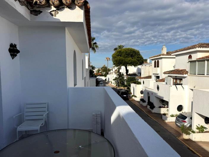 Image No.5-3 Bed Townhouse for sale