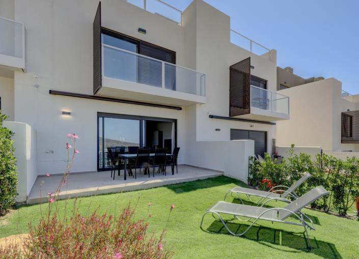 Image No.2-4 Bed Townhouse for sale