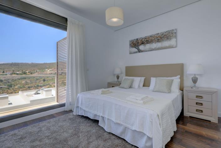 Image No.6-4 Bed Townhouse for sale
