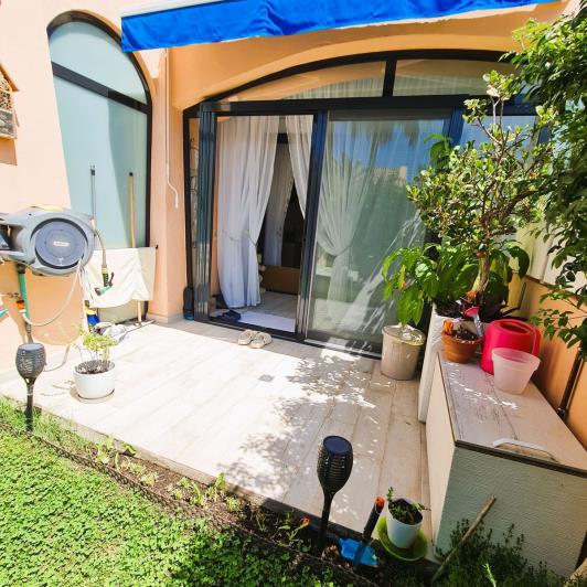 Image No.20-2 Bed Apartment for sale