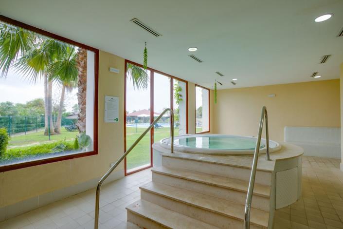 Image No.18-2 Bed Apartment for sale