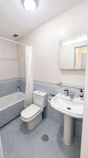 Image No.20-2 Bed Apartment for sale