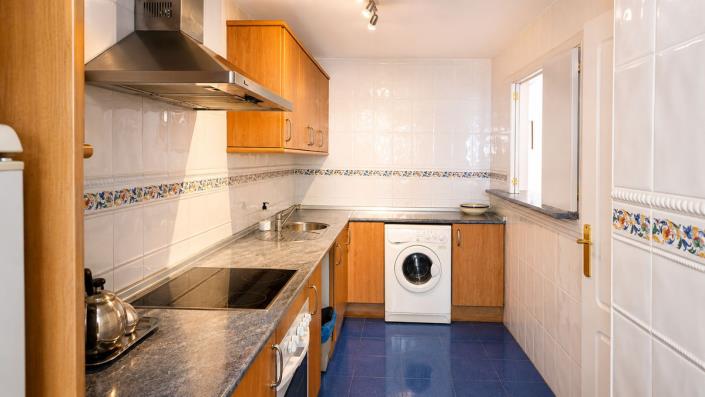 Image No.25-2 Bed Apartment for sale