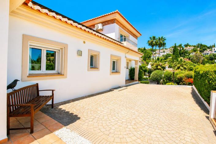 Image No.2-6 Bed Villa / Detached for sale