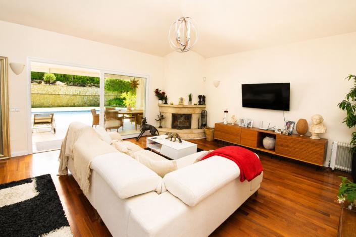 Image No.6-6 Bed Villa / Detached for sale