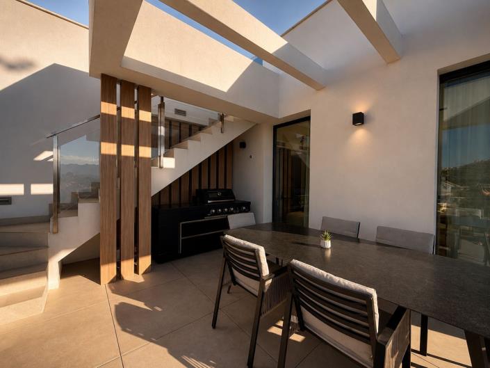 Image No.17-3 Bed Duplex for sale