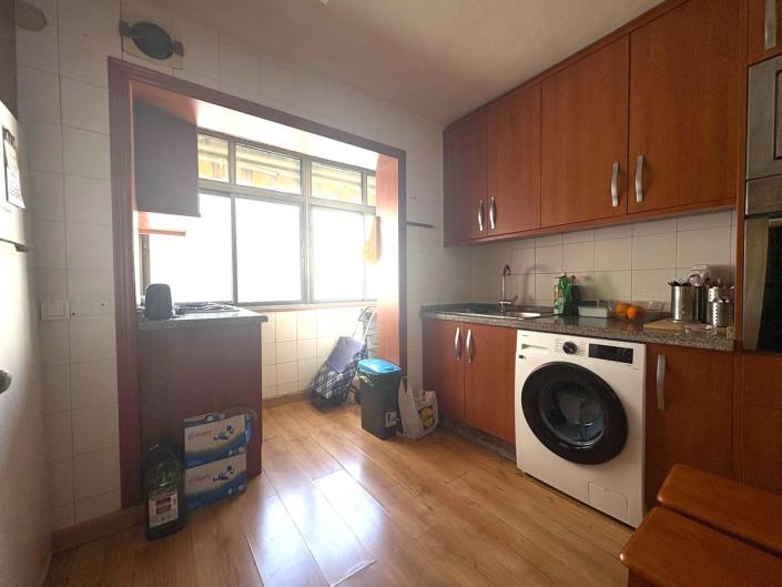 Image No.8-3 Bed Apartment for sale