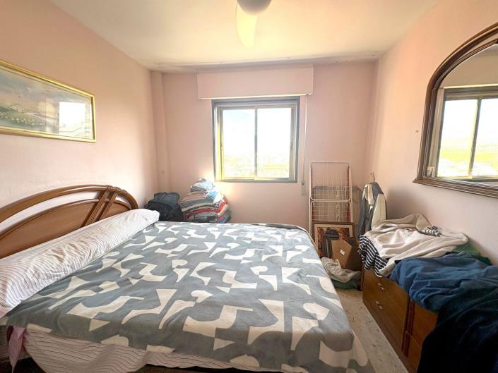 Image No.10-3 Bed Apartment for sale