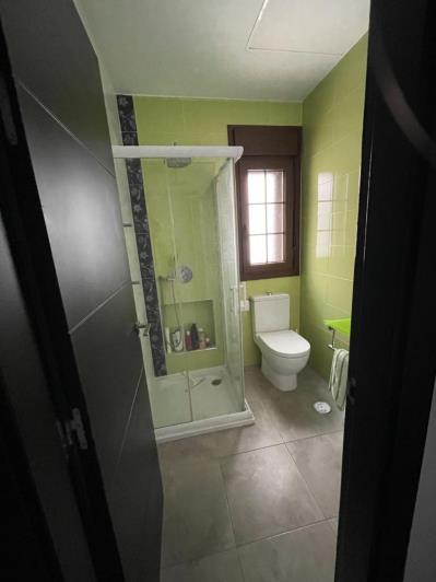 Image No.15-3 Bed Townhouse for sale