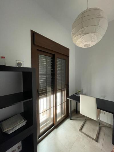 Image No.21-3 Bed Townhouse for sale