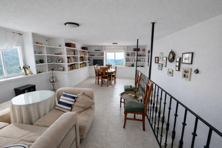 Image No.6-3 Bed Townhouse for sale