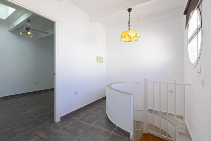 Image No.15-3 Bed Duplex for sale