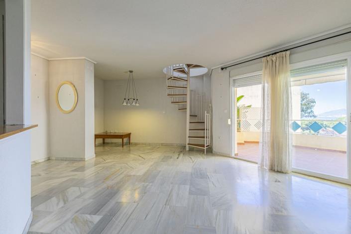Image No.16-3 Bed Duplex for sale