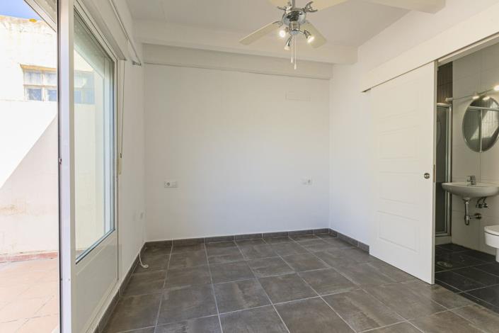 Image No.33-3 Bed Duplex for sale