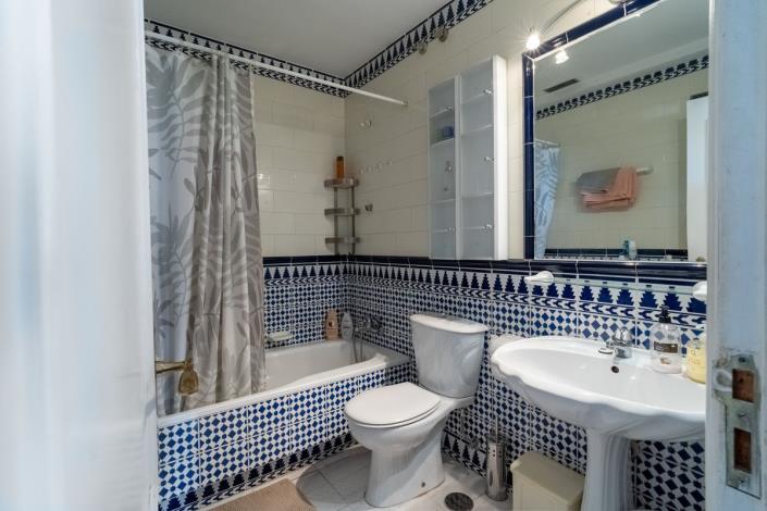 Image No.17-1 Bed Apartment for sale