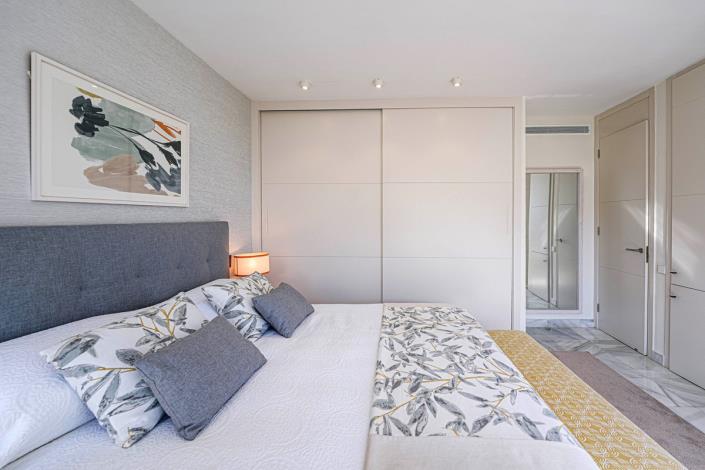 Image No.20-2 Bed Duplex for sale