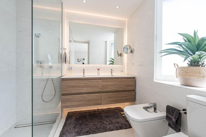 Image No.21-2 Bed Duplex for sale