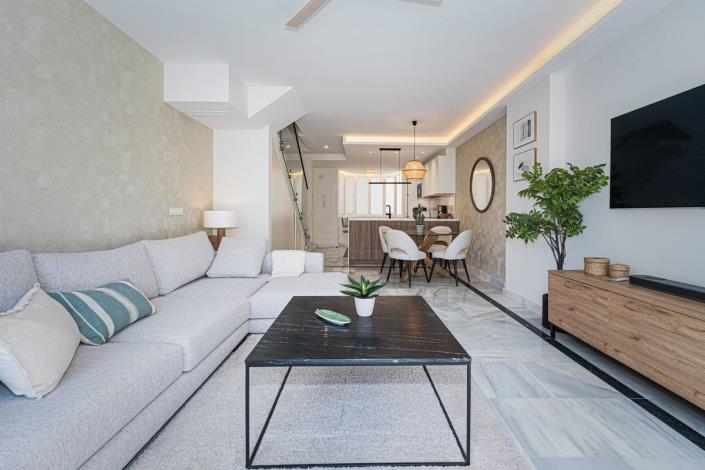 Image No.10-2 Bed Apartment for sale