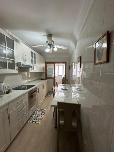 Image No.21-3 Bed Apartment for sale