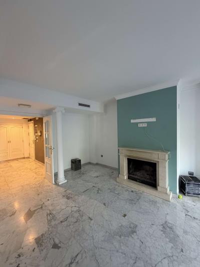Image No.12-3 Bed Townhouse for sale