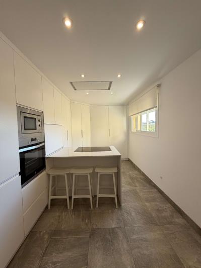 Image No.20-3 Bed Townhouse for sale