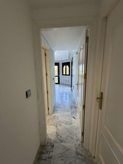 Image No.33-3 Bed Townhouse for sale