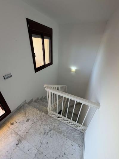 Image No.43-3 Bed Townhouse for sale