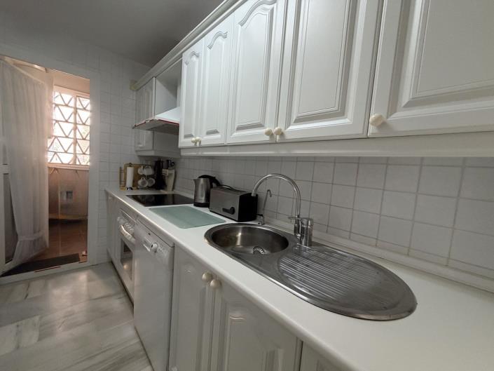 Image No.8-2 Bed Apartment for sale