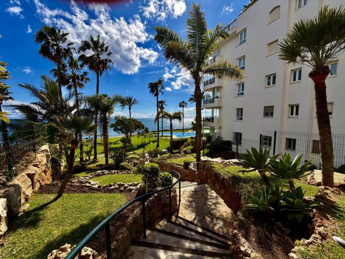Image No.19-2 Bed Apartment for sale