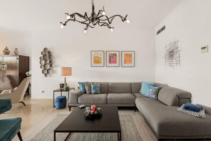 Image No.10-2 Bed Apartment for sale