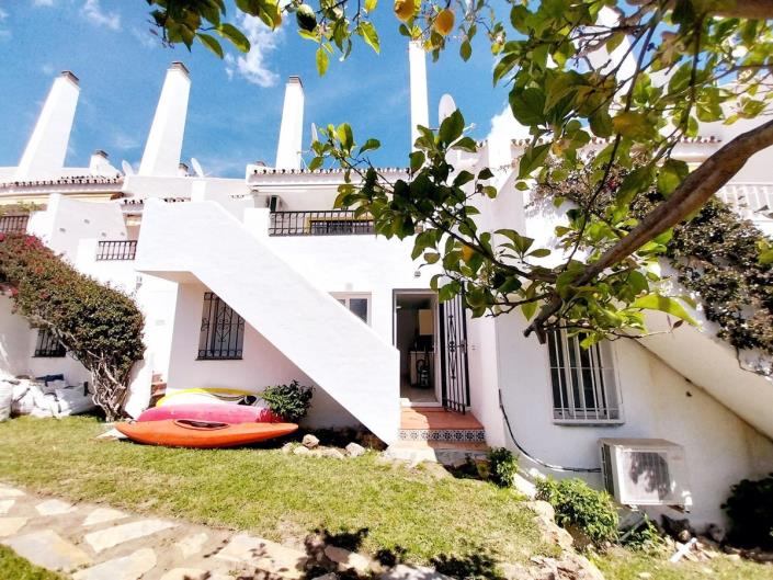 Image No.7-4 Bed Townhouse for sale