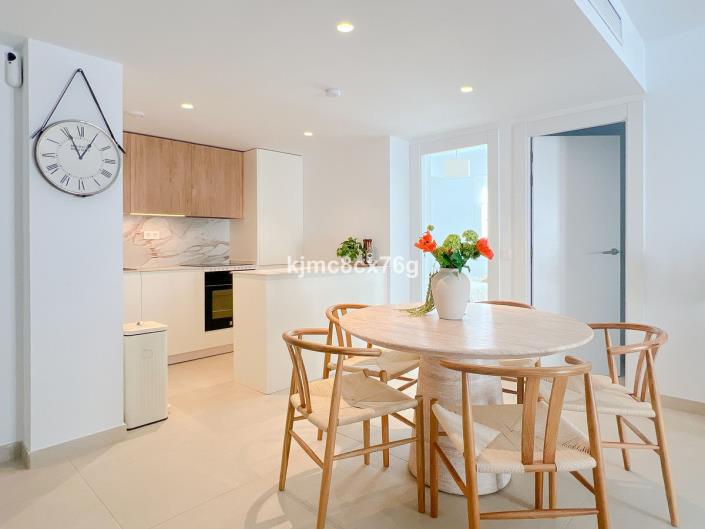 Image No.5-3 Bed Apartment for sale