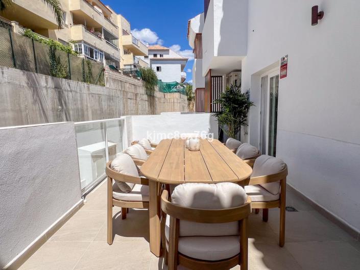Image No.15-3 Bed Apartment for sale