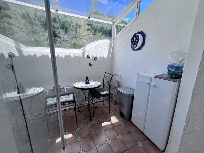 Image No.26-2 Bed Apartment for sale