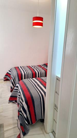 Image No.15-3 Bed Apartment for sale