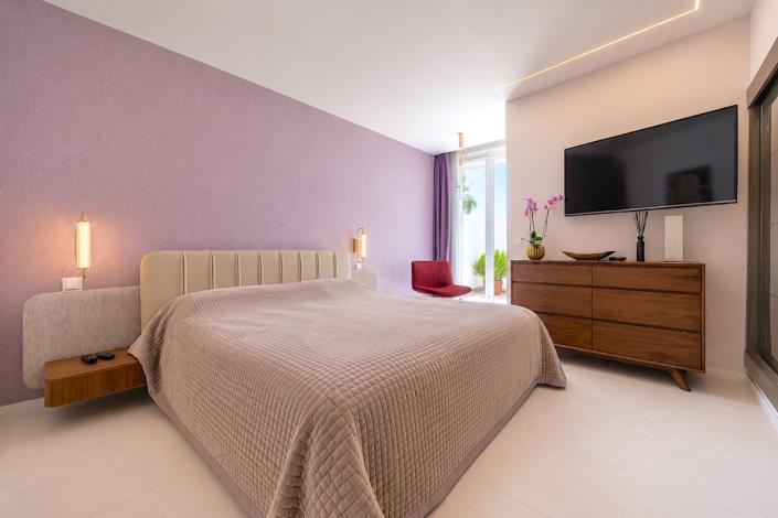 Image No.11-2 Bed Apartment for sale