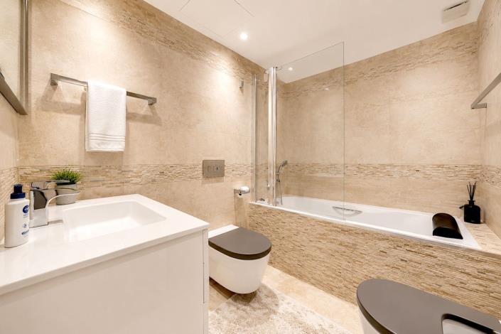 Image No.18-2 Bed Apartment for sale