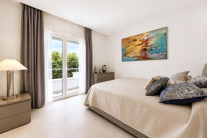 Image No.19-2 Bed Apartment for sale