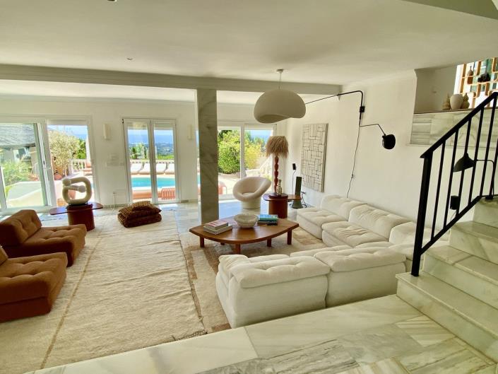 Image No.5-4 Bed Villa / Detached for sale