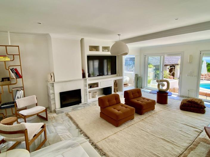 Image No.6-4 Bed Villa / Detached for sale