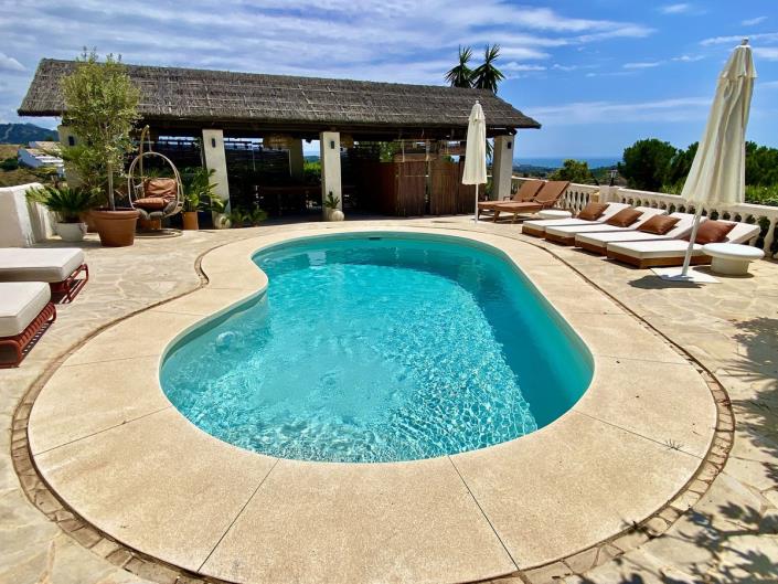 Image No.12-4 Bed Villa / Detached for sale