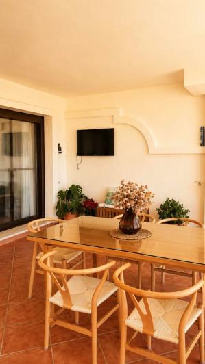 Image No.28-3 Bed Apartment for sale
