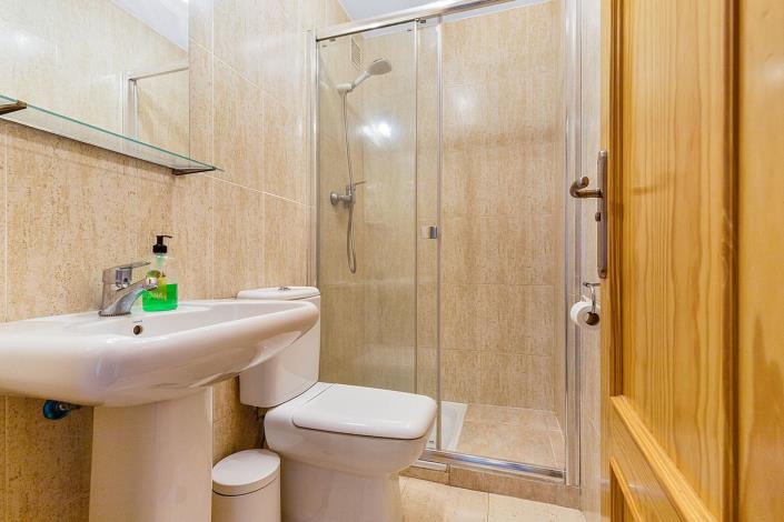 Image No.18-2 Bed Apartment for sale
