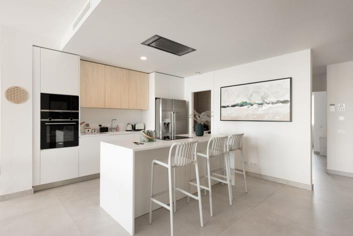 Image No.12-3 Bed Apartment for sale