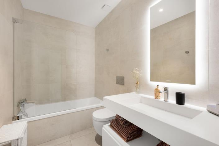 Image No.23-3 Bed Apartment for sale