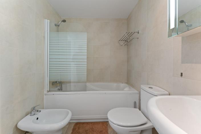 Image No.15-2 Bed Apartment for sale