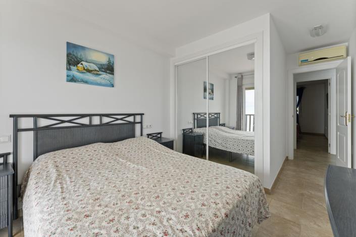 Image No.19-2 Bed Apartment for sale