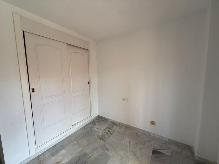 Image No.22-2 Bed Apartment for sale