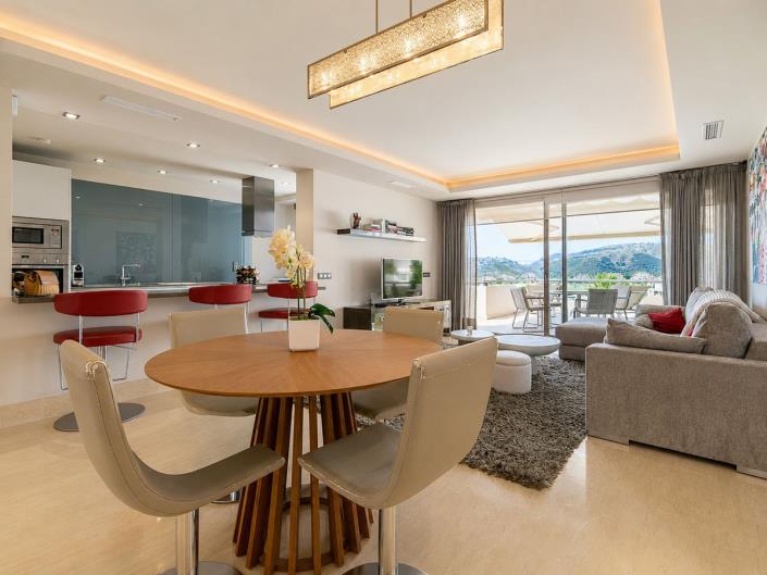 Image No.25-3 Bed Apartment for sale