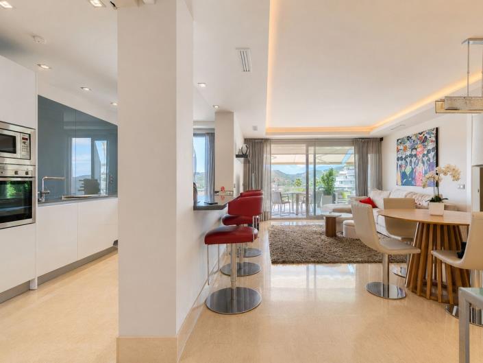 Image No.26-3 Bed Apartment for sale